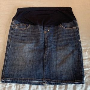 Old navy sz medium maternity jean skirt